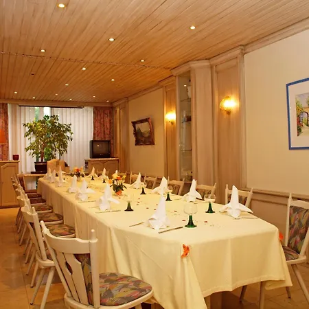 Hotel & Gasthof Resengoerg Hotel Ebermannstadt