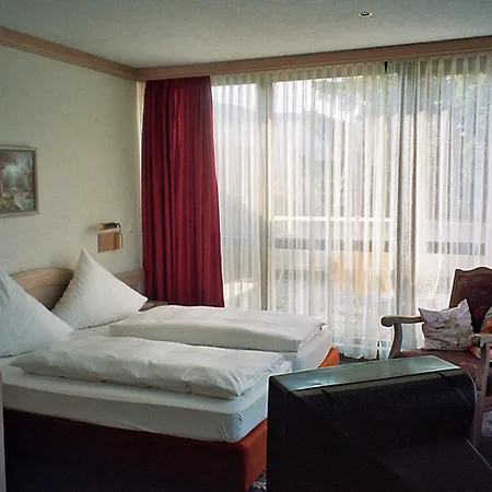 Hotel & Resengoerg 3*