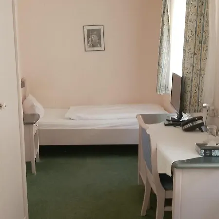 & Resengoerg Hotel 3*