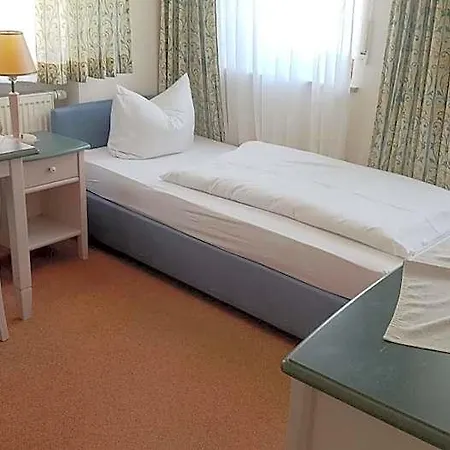 Hotel & Resengoerg 3*
