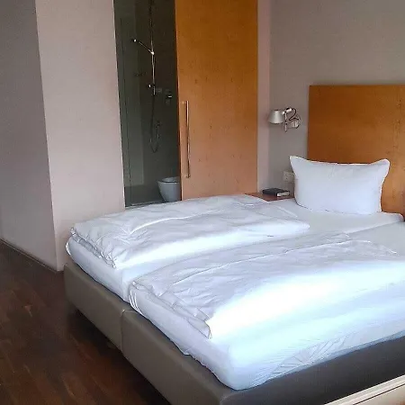 Hotel & Resengoerg Ebermannstadt
